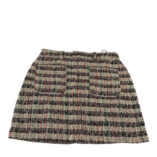 Gonna donna scotch and soda